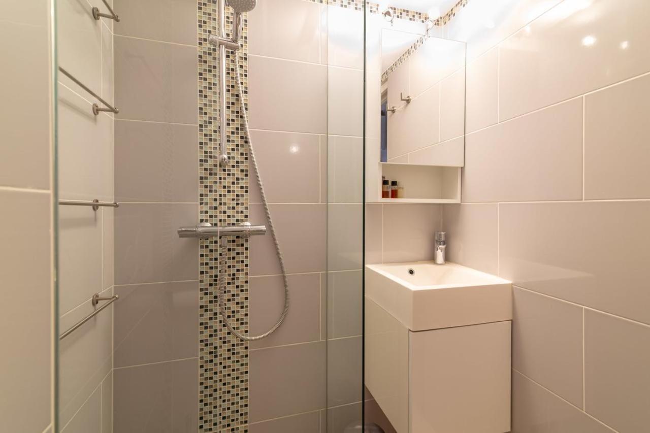 Beautiful And Cozy Apartment In The Heart Of Cannes Kültér fotó